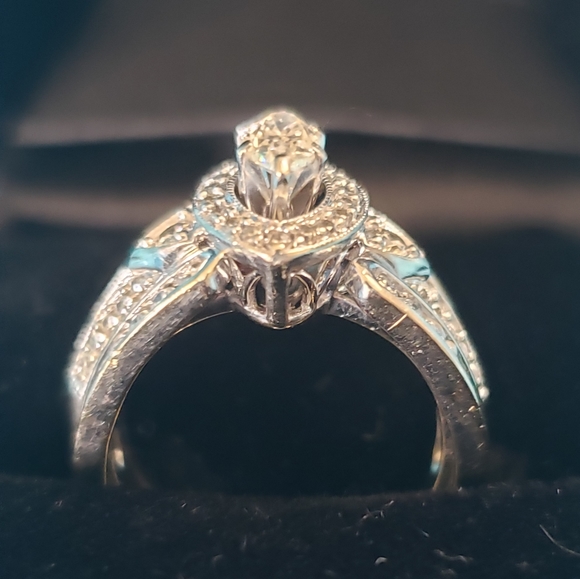 ⭐SOLD ⭐ Natural Diamond Ring set - 14K - Picture 3 of 17